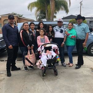 Meet your Posher, Noemi